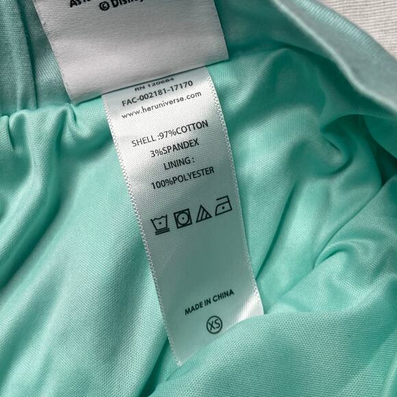 Disney Parks Her Universe The Dress Shop Mad Party Blue Teacup Skirt XS Women's - Picture 6 of 7